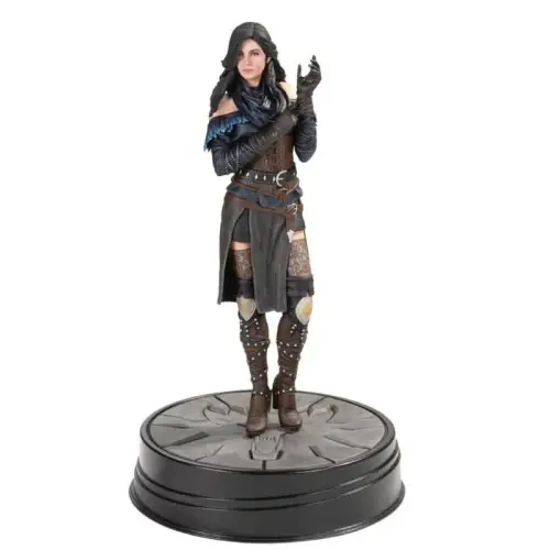 Dark Horse Statuina The Witcher 3 - Yennefer Of Vengerberg (20 Cm) Series 2 Alternate Look, PVC Con Base