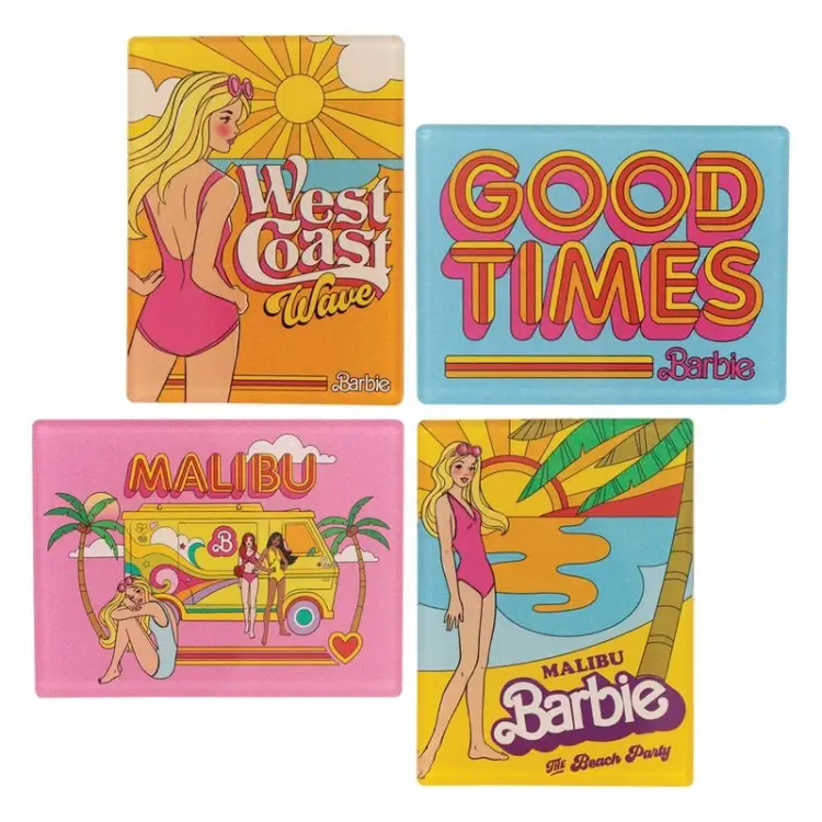Fanattik - BARBIE - Malibu Barbie - Set of 4 magnets