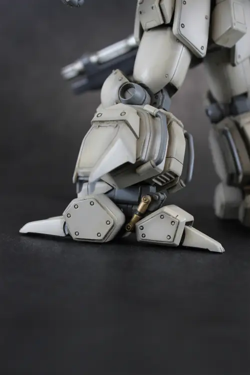 ASSAULT SUIT LEYNOS - AS-5E3 Leynos "Player" - Model Kit 1/35 15cm