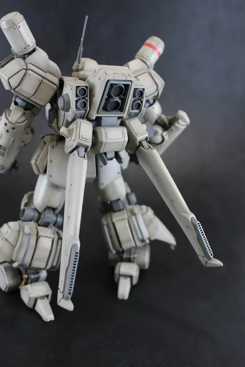 ASSAULT SUIT LEYNOS - AS-5E3 Leynos "Player" - Model Kit 1/35 15cm