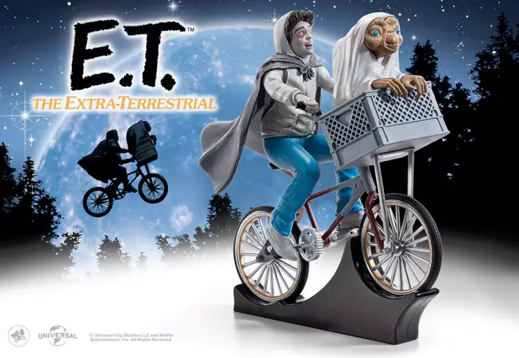 Noble Collection - E.T. - E.T. and Elliott - Figure Toyellectible Treasures