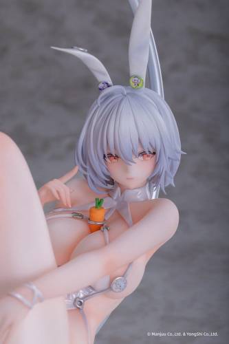 x_anig18090_a.jpg
