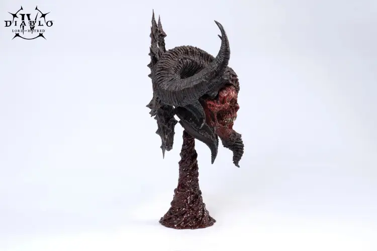 PureArts - DIABLO IV - Mephisto - Scale Art Mask 1/2 43cm