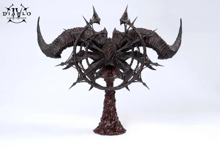 PureArts - DIABLO IV - Mephisto - Scale Art Mask 1/2 43cm
