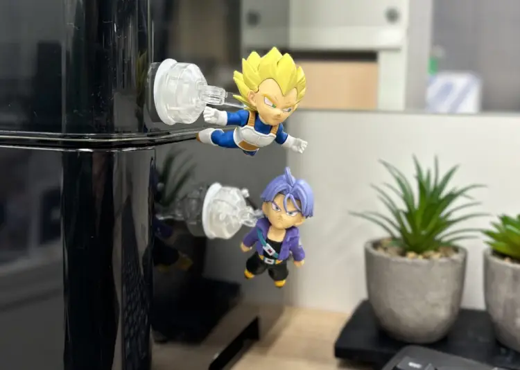 MegaHouse - Dragon Ball - Losowa figurka z przyzssawką do szyby