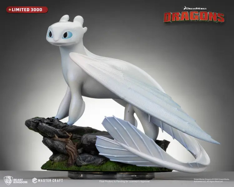 HOW TO TRAIN YOUR DRAGON 3 - Light Fury - Statuetka Master Craft 29 cm