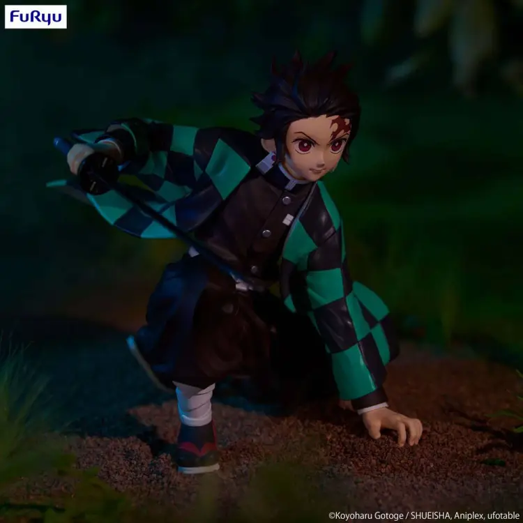 Figurka Demon Slayer: Kimetsu no Yaiba Kamado Tanjiro 13 cm