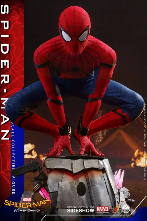 HOMECOMING - Spider-Man - Figurka Exlusive 28 cm