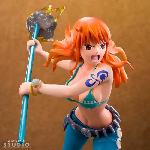 ONE PIECE - Nami - Figurka SFC 16cm