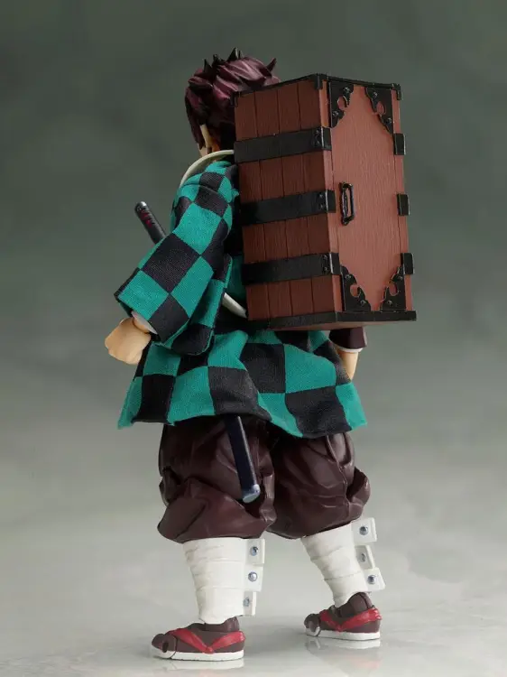 DEMON SLAYER - Tanjiro Kamdo - Figurka 14 cm