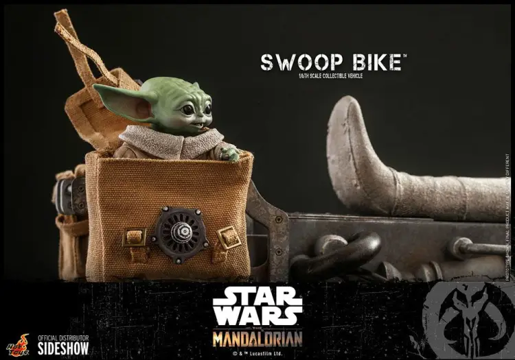 STAR WARS - Swoop Bike (Mandalorianin) - statuetka pojazdu 59 cm