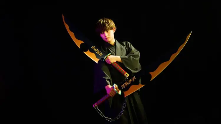 DEMON SLAYER - Miecz Nichirin Tengen Uzui - Replika Proreplika 110cm