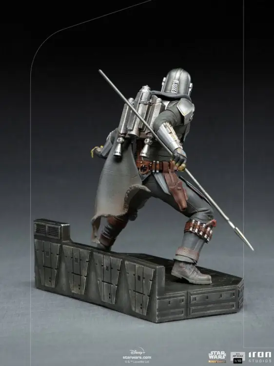 STAR WARS - Mandalorianin - Statua BDS ArtScale 20cm