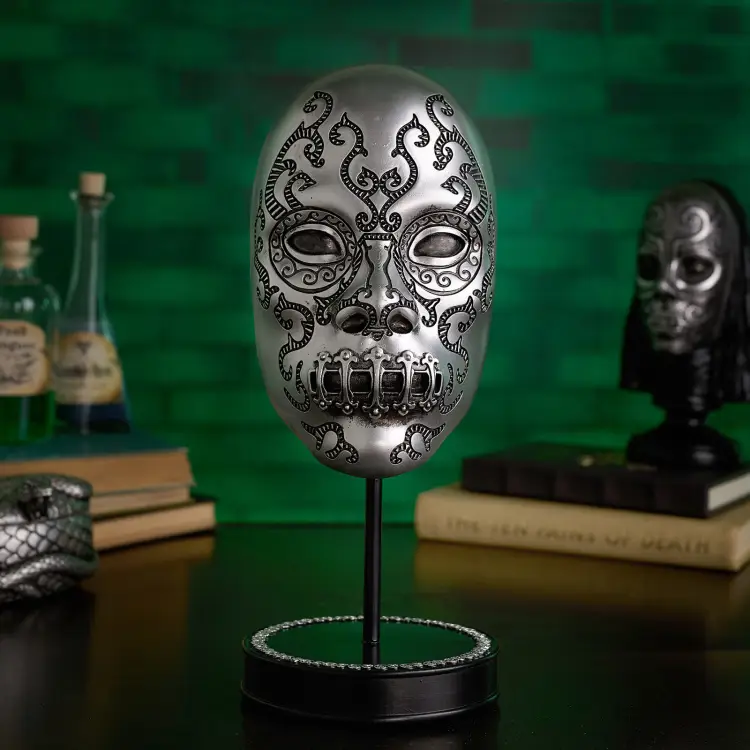 HARRY POTTER - Śmierciożercy - Figurka z maską 30 cm