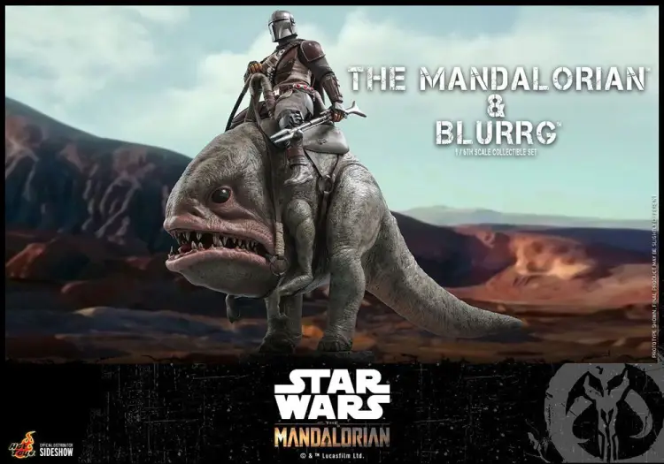 STAR WARS - Mandalorianin i Blurrg - Zestaw 2 figurek 37 cm