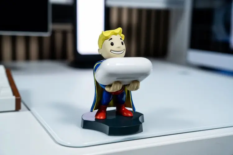 FALL OUT - Vault Boy - Kontroler "Holdem" i obsługa telefonu - 11 cm