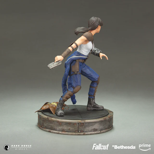 FALLOUT - Lucy - Statuetka 18 cm