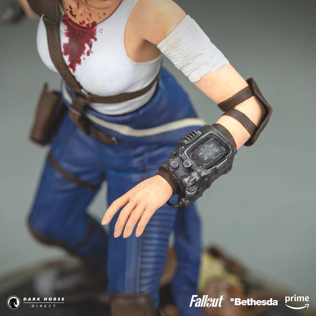 FALLOUT - Lucy - Statuetka 18 cm
