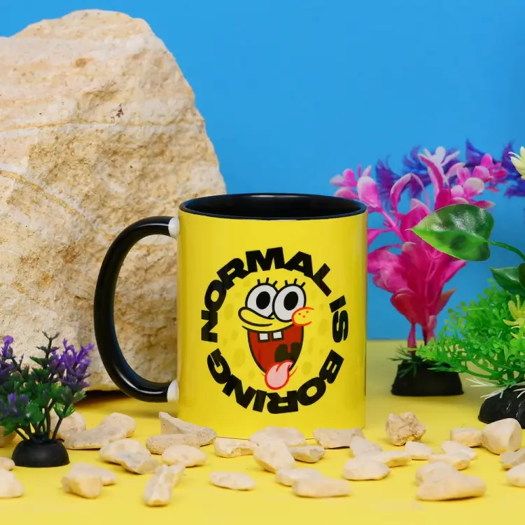 SPONGEBOB - Normal is Boring - Wewnętrzny kolorowy kubek - 11oz