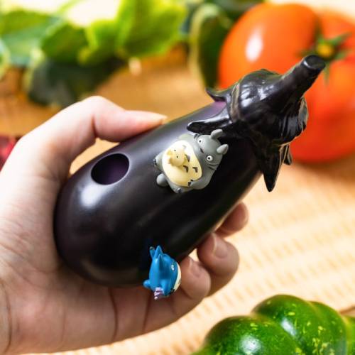 MY NEIGHBOR TOTORO - Bakłażan - Figurka. Soliflore 9cm