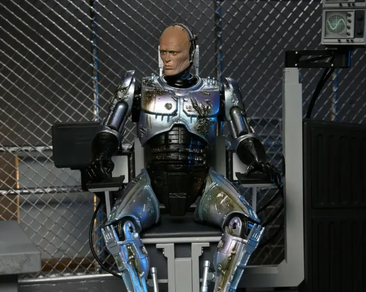 ULTIMATE ROBOCOP - Battle Damaged with/Chair - Figurka akcji 20 cm