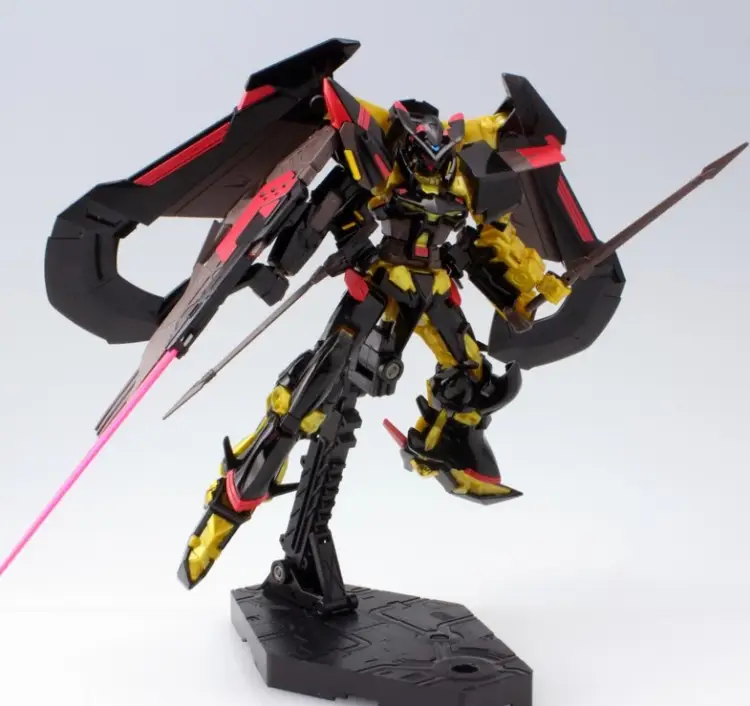 GUNDAM - HG Gundam Astray Gold Frame Amatsu Mina 1/144 - Zestaw modelarski