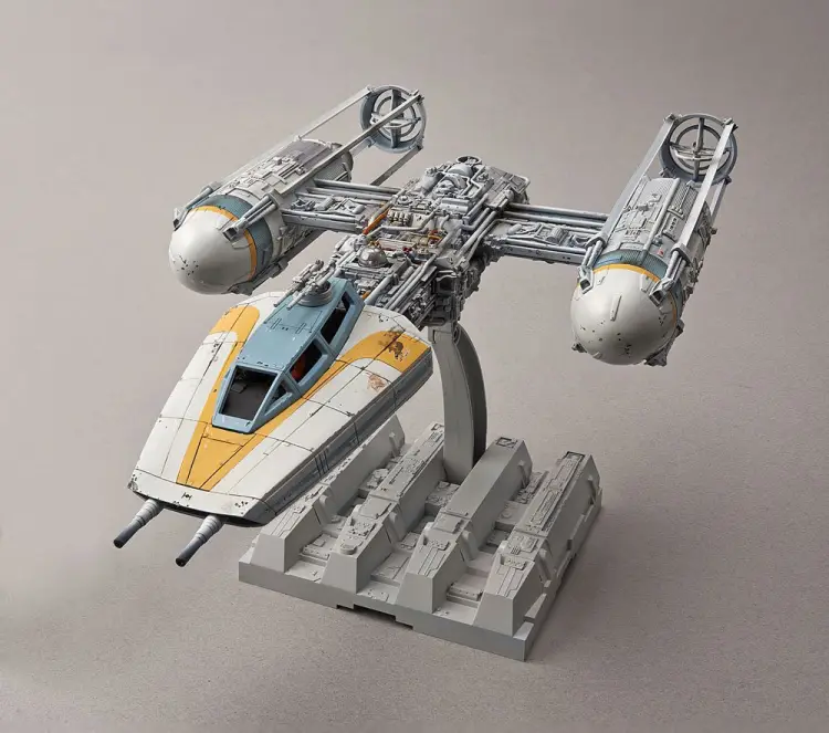 STAR WARS - Myśliwiec Y-Wing - Zestaw modelarski 1/72 22 cm