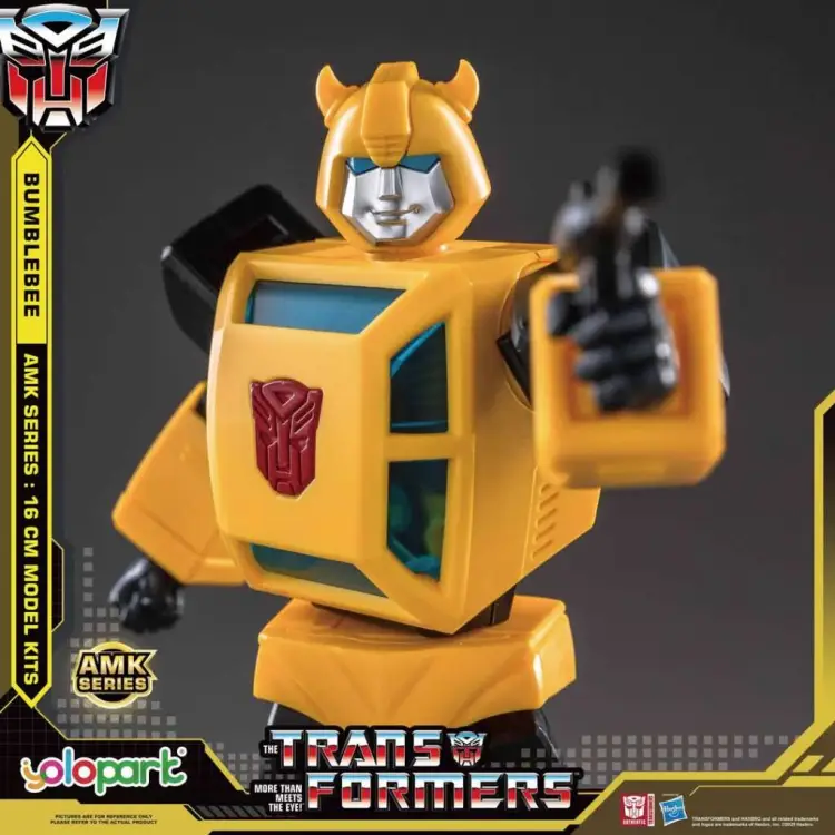 TRANSFORMERS GENERATION ONE - Bumblebee - Zestaw modelarski 16 cm