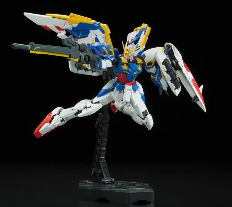 GUNDAM - RG 1/144 XXXG-01W Wing Gundam EW - Zestaw modelarski 13 cm