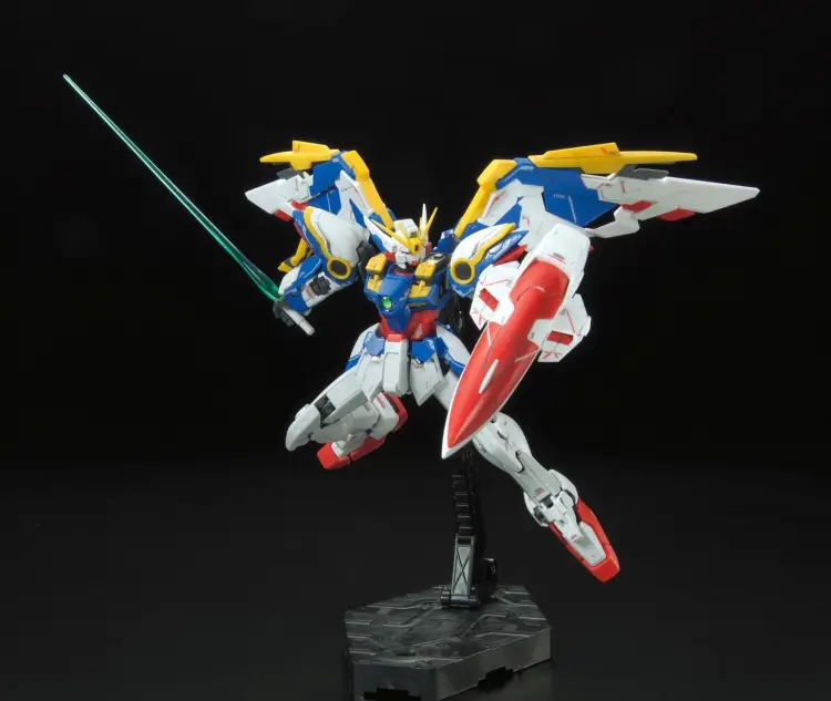 GUNDAM - RG 1/144 XXXG-01W Wing Gundam EW - Zestaw modelarski 13 cm