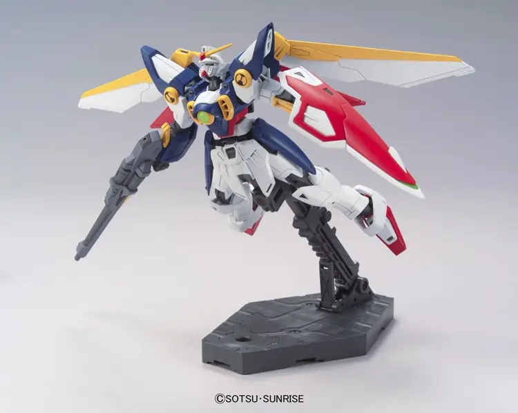 GUNDAM - Model Kit - High Grade - Wing Gundam - 1/144