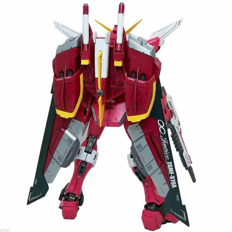 GUNDAM - MG 1/100 ZGMF-X19A Infinite Justice Gundam - Zestaw modelarski