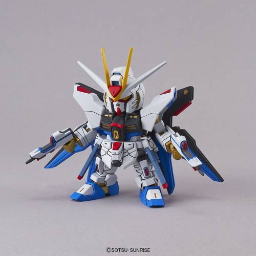 GUNDAM - SD Gundam Ex-Standard Strike Freedom Gundam - Zestaw modelarski