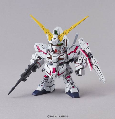 GUNDAM - SD Gundam EX-Standard 005 Unicorn (tryb zniszczenia) - Zestaw modelarski