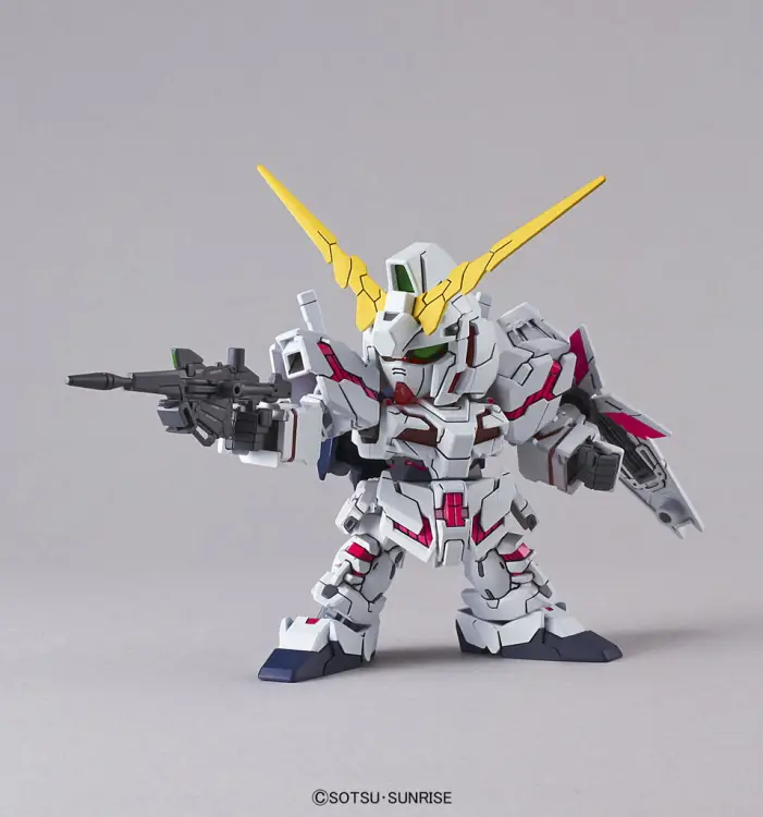 GUNDAM - SD Gundam EX-Standard 005 Unicorn (tryb zniszczenia) - Zestaw modelarski