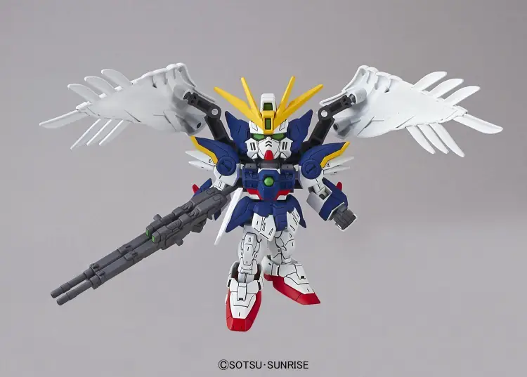 GUNDAM - SD Gundam EX-Standard 004 Wing Gundam Zero (EW) - Zestaw modelarski