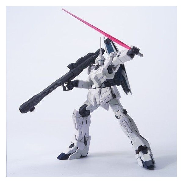GUNDAM - HGUC Unicorn RX-0 Unicorn Mode - Zestaw modelarski