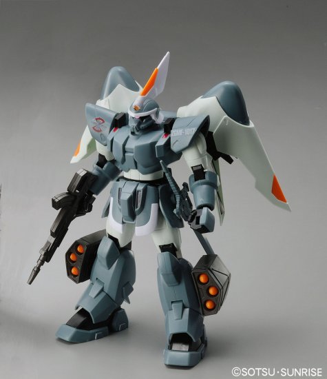 GUNDAM - HG R06 Mobilny Gundam ZGMF-1017 1/144 - Zestaw modelarski