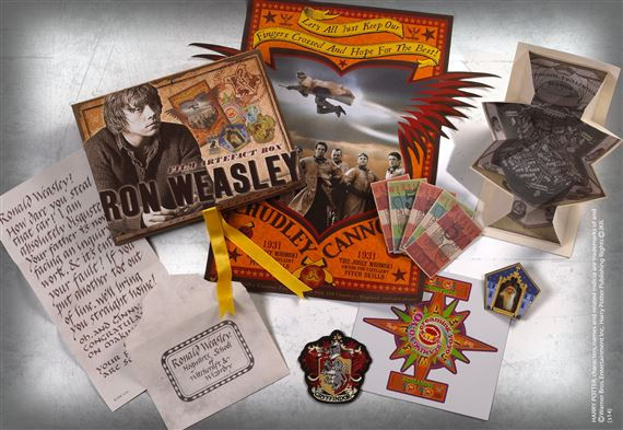 HARRY POTTER - Pudełka z artefaktami filmowymi - Ron Weasley