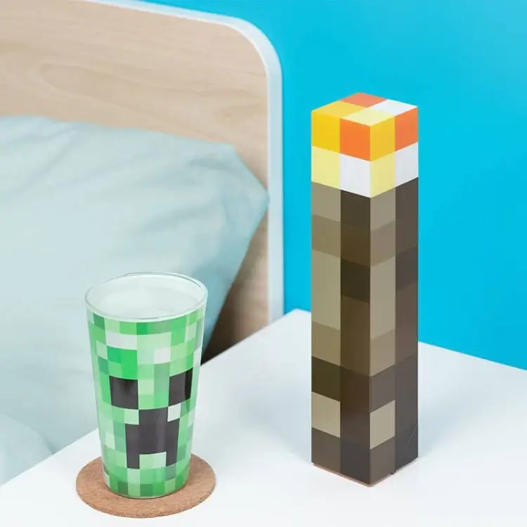 MINECRAFT - Latarka - Światło