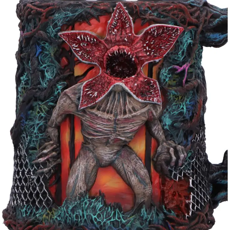 STRANGER THINGS - Demogorgon - Kufel 16 cm