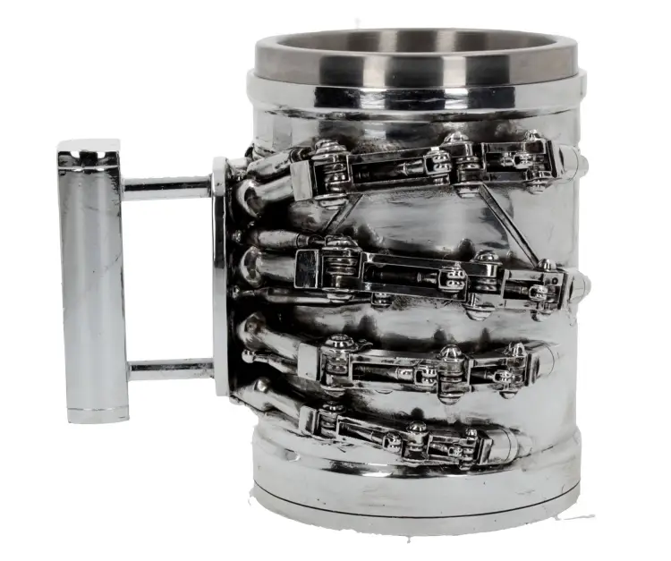 TERMINATOR 2 - Ręka T-800 - Kufel 17 cm