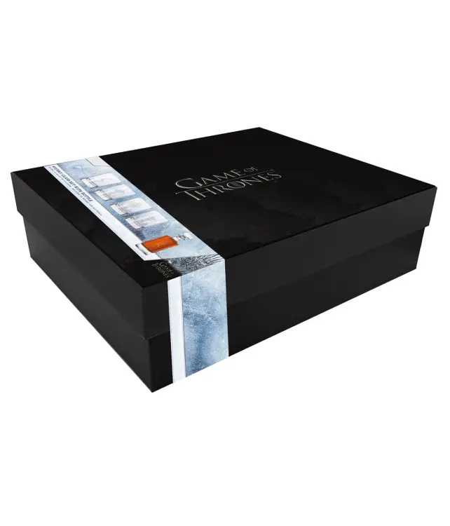 GAME OF THRONES - Zestaw z 4 grawerowanymi szklankami do whisky