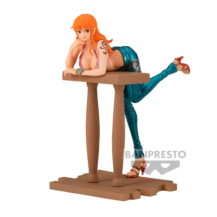 ONE PIECE - Nami - Figurka Grandline Journey 15 cm