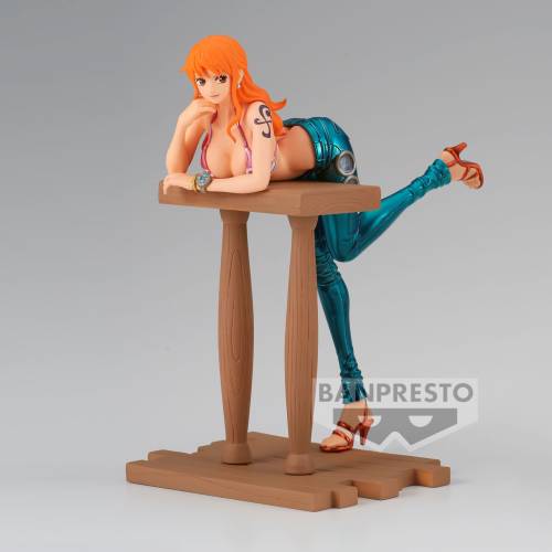 ONE PIECE - Nami - Figurka Grandline Journey 15 cm
