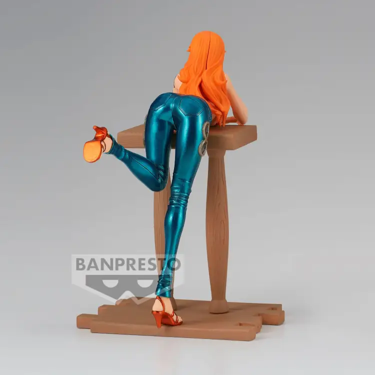 ONE PIECE - Nami - Figurka Grandline Journey 15 cm