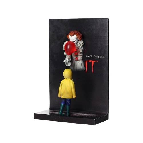IT - Figurka plakatowa 3D - 28 cm