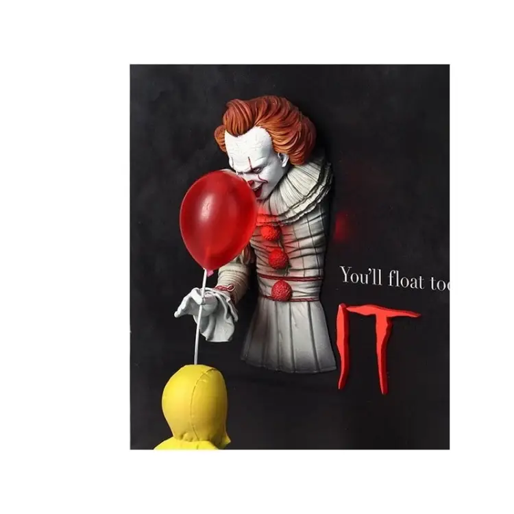 IT - Figurka plakatowa 3D - 28 cm