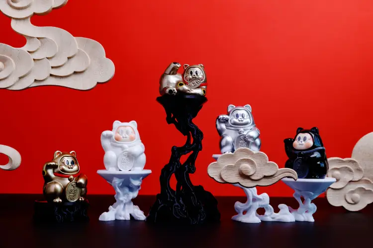 SLLO - Good Fortune - Zestaw 12 minifigurek 6 cm - Mystery Box