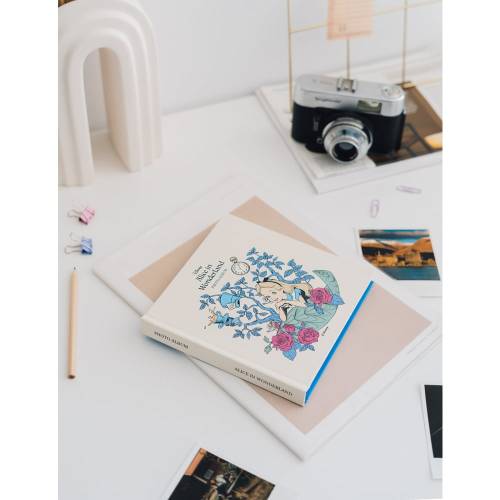 DISNEY - Alicja w Krainie Czarów - Album fotograficzny 16 x 16 cm